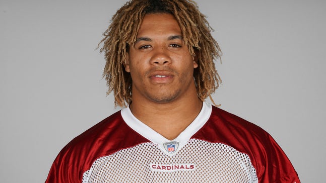 Cardinals rookie LB dubbed 'Pound Cake' after apologizing to coaches with mom's baking